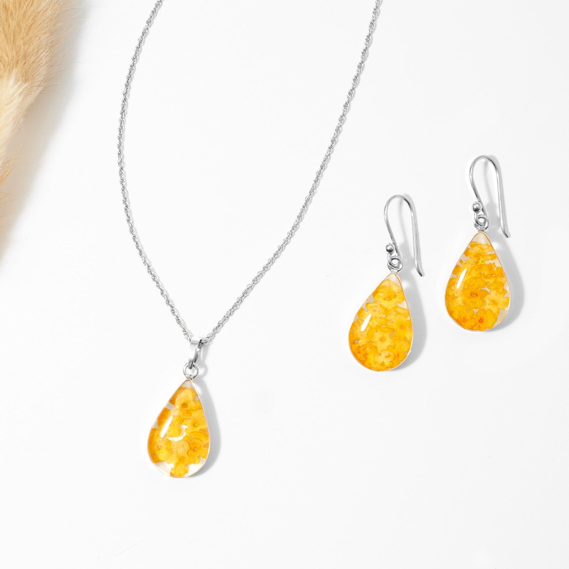 Eternal Bloom Teardrop Necklace with Yellow Flowers